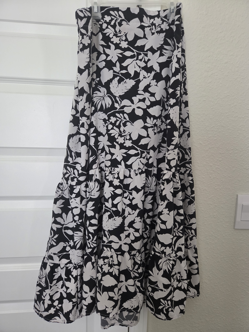 Black and White Floral Tiered Maxi Skirt